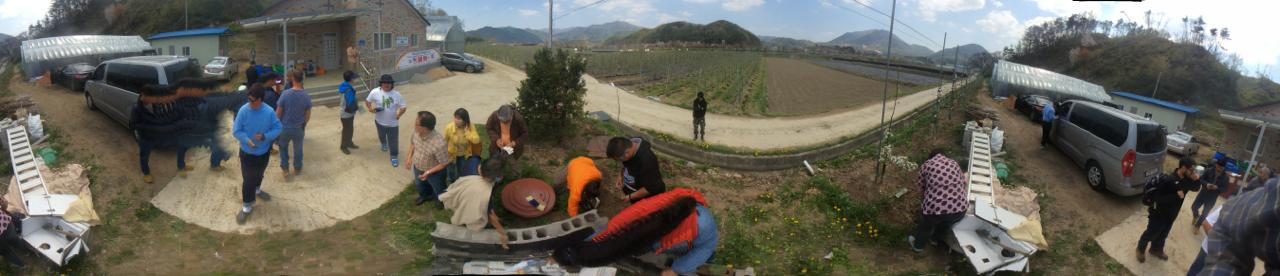 Panoramic view of a KNF farm visit in rural Korea
